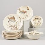 1039 2431 DINNERWARE